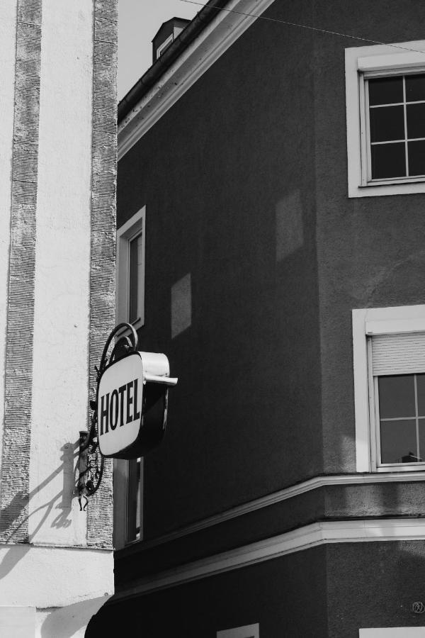 Hotel Hartmann Fuerstenfeldbruck Exterior photo